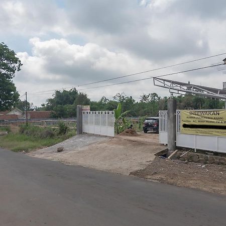 Reddoorz Syariah Near Wisata Situ Gunung Sukabumi Hotel Kadudampit Luaran gambar