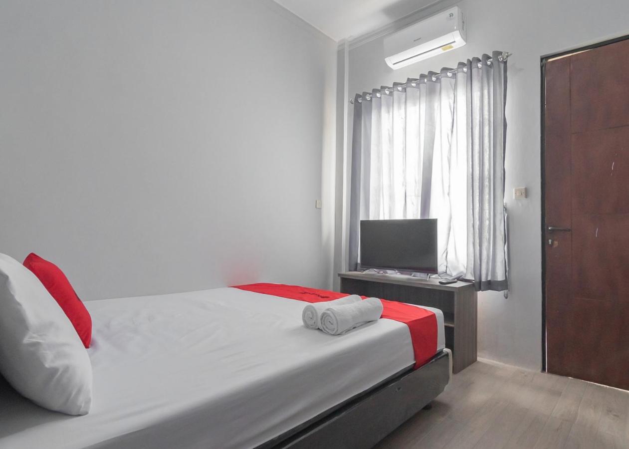 Reddoorz Syariah Near Wisata Situ Gunung Sukabumi Hotel Kadudampit Luaran gambar