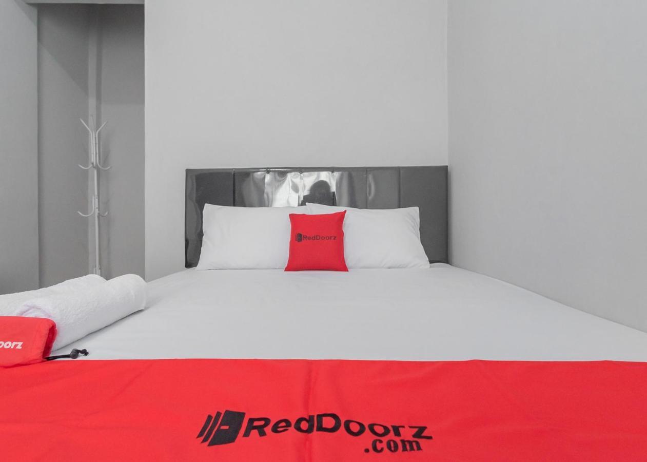Reddoorz Syariah Near Wisata Situ Gunung Sukabumi Hotel Kadudampit Luaran gambar