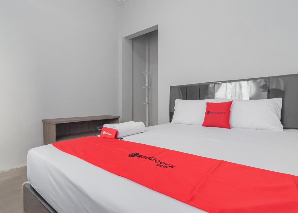 Reddoorz Syariah Near Wisata Situ Gunung Sukabumi Hotel Kadudampit Luaran gambar